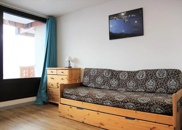 Neves - Location: Ensoleille Pour 4 Personnes Dans Un Quartier Anime Апартаменты