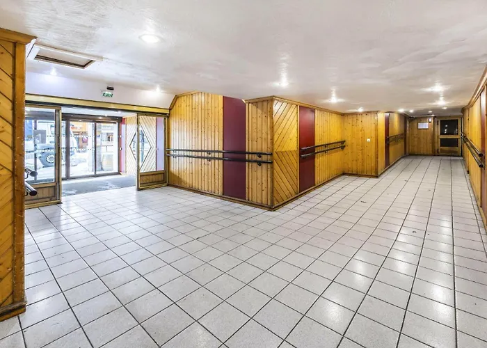 Апартаменты Neves - Location: Ensoleille Pour 4 Personnes Dans Un Quartier Anime Валь-Торанс