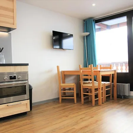 Résidence Neves - Location: Ensoleillé Pour 4 Personnes Dans Un Quartier Animé * Val Thorens