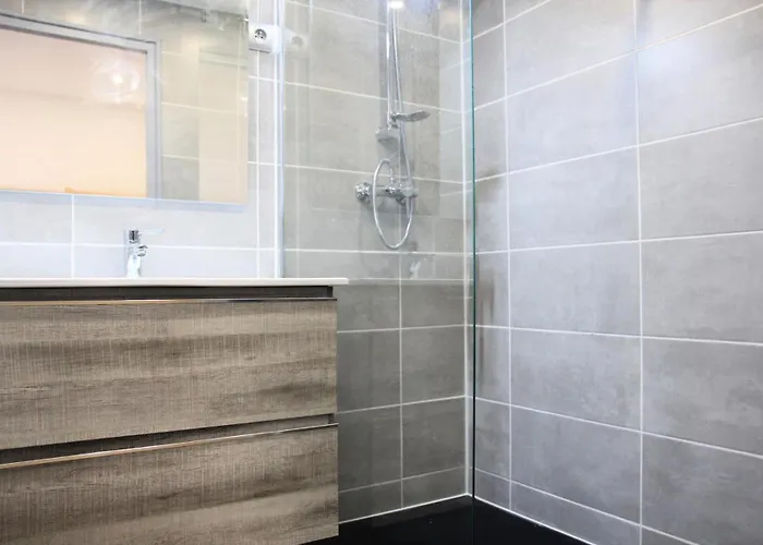 Résidence Neves - Location: Ensoleillé Pour 4 Personnes Dans Un Quartier Animé Appartement Val Thorens